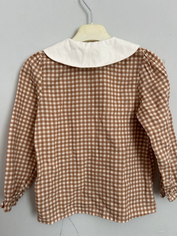 Nakış İşlemeli Bej Kareli Kız Gömlek - Görsel 3