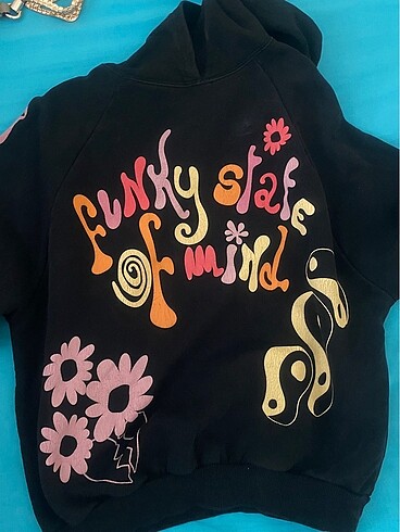 Bershka kadın sweatshirt xs beden