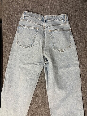 H&M H&M yırtık kot