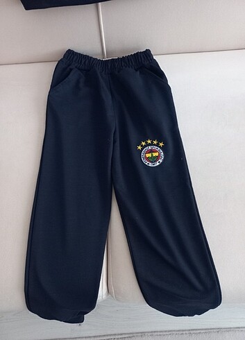 Diğer Fenerbahceli esofman takimi