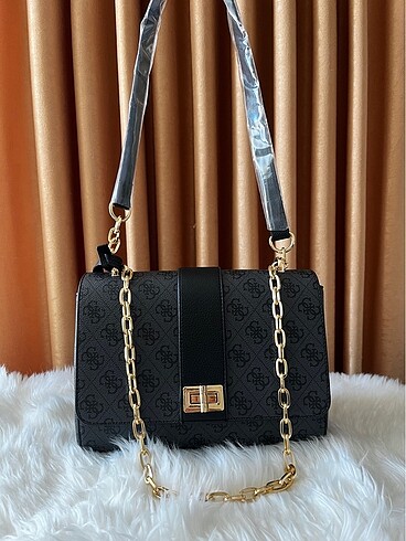 Guess Guess Çanta