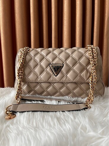 Guess Çanta