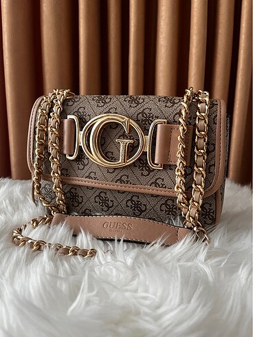 Guess Guess Çanta