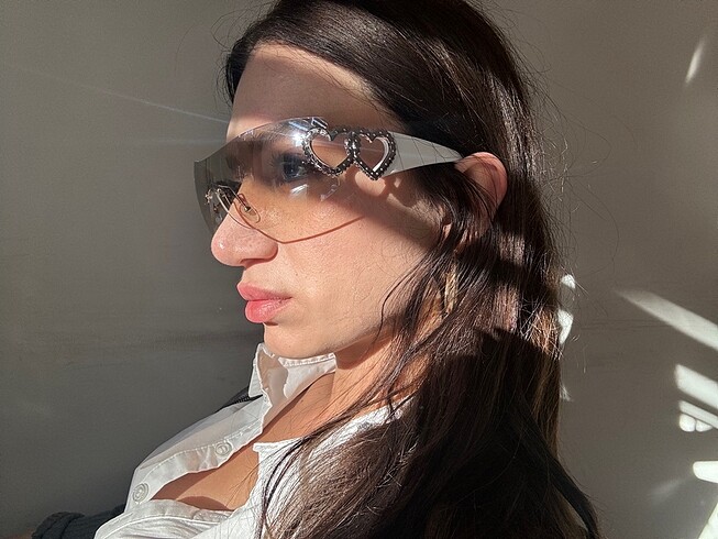 Kalp detay gözlük - Görsel 2