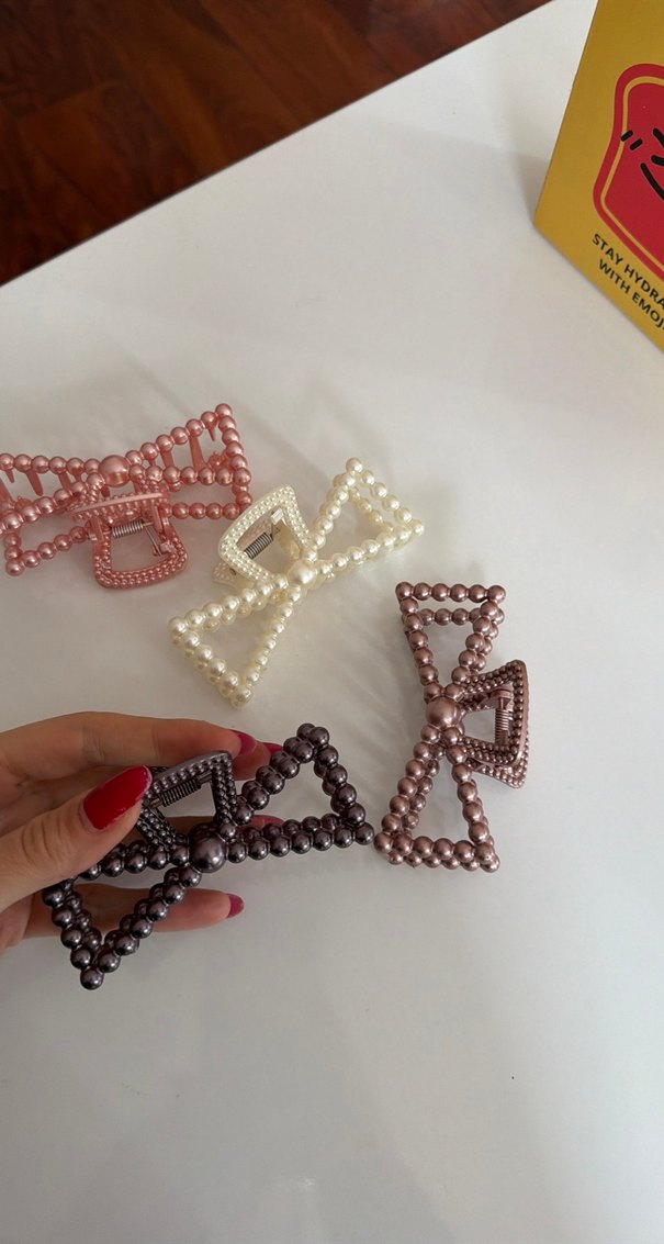 Vintage Tarzı İnci ve Plastik Fiyonk Toka Seti - Görsel 2