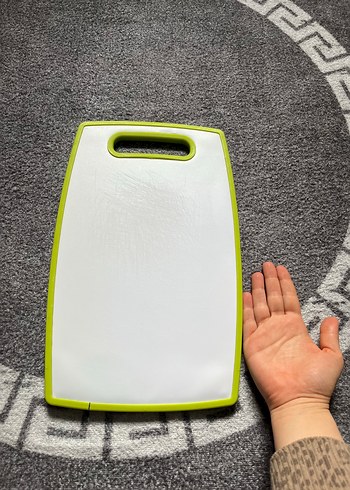 Renkli Plastik Kesme Tahtası - Görsel 3