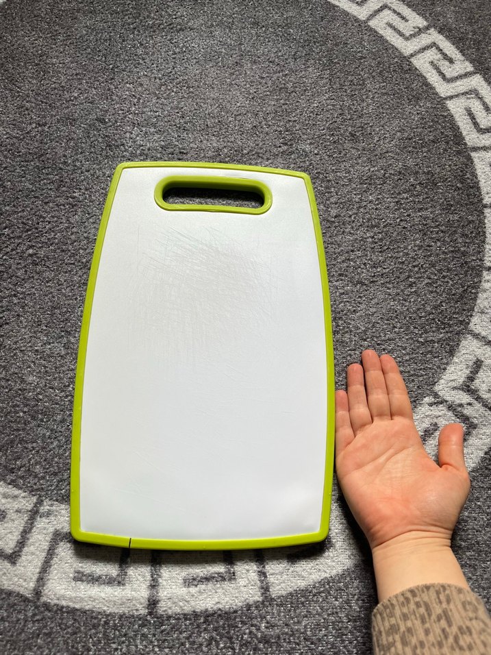 Renkli Plastik Kesme Tahtası - Görsel 3