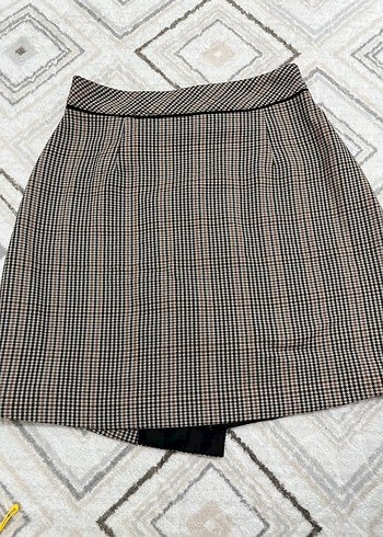 Düğmeli Kahverengi Ekose Mini Etek - Görsel 3