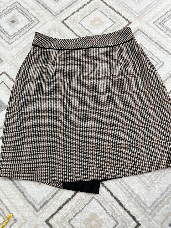 Düğmeli Kahverengi Ekose Mini Etek - Görsel 3