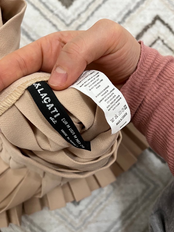 Pliseli camel mini etek - Görsel 5