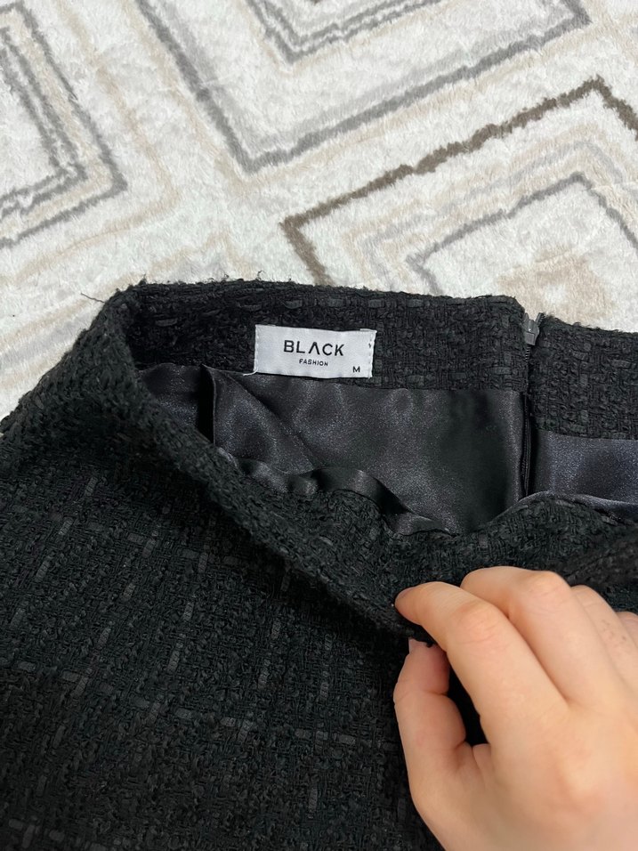 Siyah Kareli Örgü Mini Etek - Görsel 3