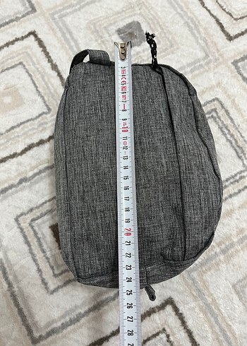 Gri Fermuarlı Kadın Makyaj Çantası - Görsel 4