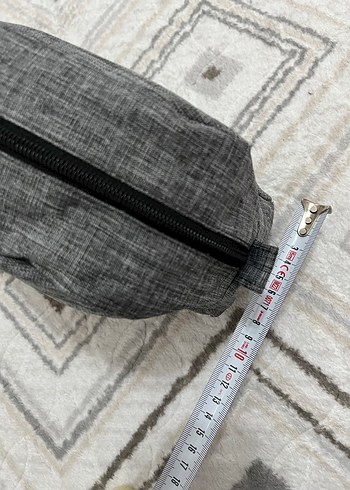 Gri Fermuarlı Kadın Makyaj Çantası - Görsel 5