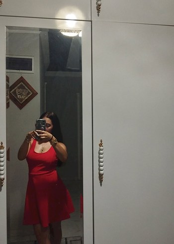 Kırmızı V Yakalı Transparan Midi Elbise - Görsel 2