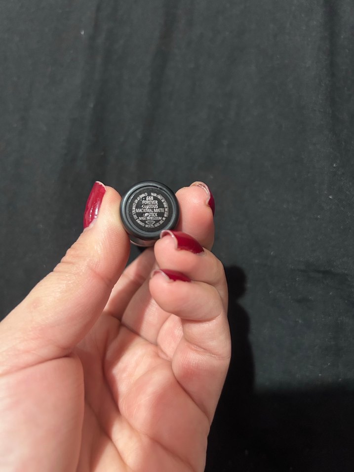 MAC Siyah Ruj - Görsel 2