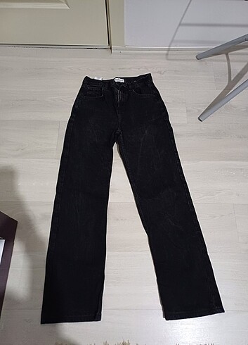 SİYAH STRAIGHT JEAN 