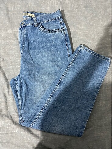 Lc Waikiki Jean