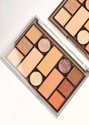 Kore Tarzı 12'Li Far Paleti12'li Far Paleti Kore tarzı. - Görsel 2