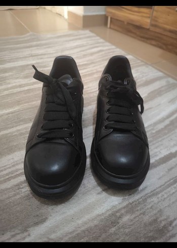 Alexander McQueen Siyah Minimalist Erkek Sneaker