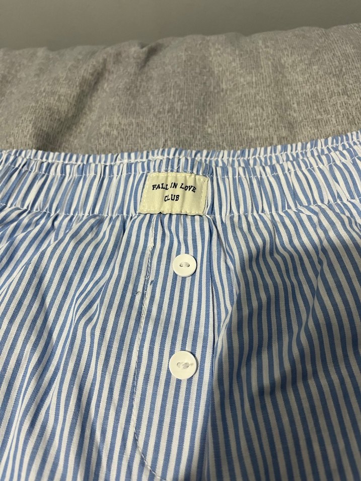 Kadın mavi çizgili pijama - Görsel 3