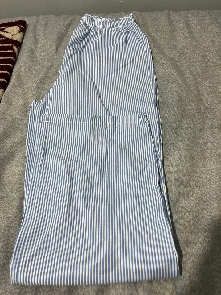 Kadın mavi çizgili pijama - Görsel 4