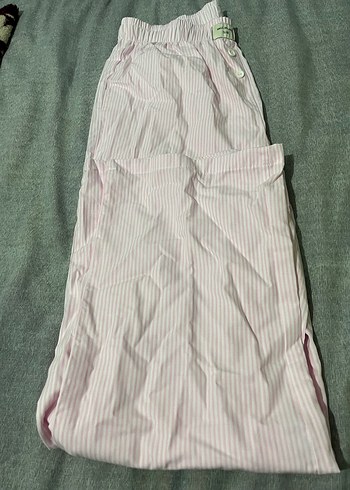 Kadın pembe çizgili pijama - Görsel 4