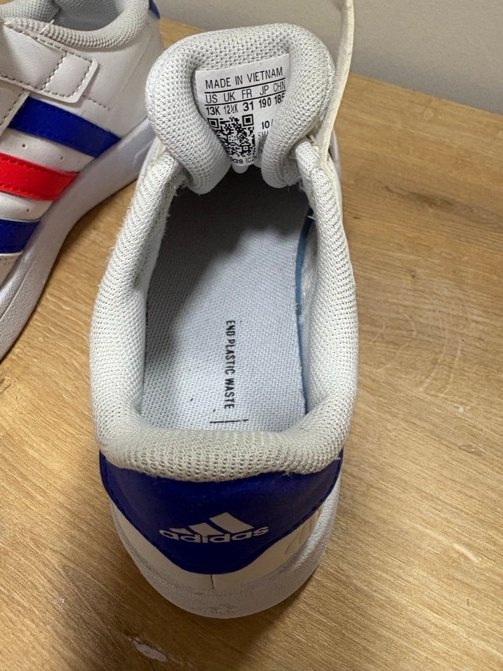 Çocuk Beyaz Renkli Çizgili Spor Ayakkabı - Görsel 4