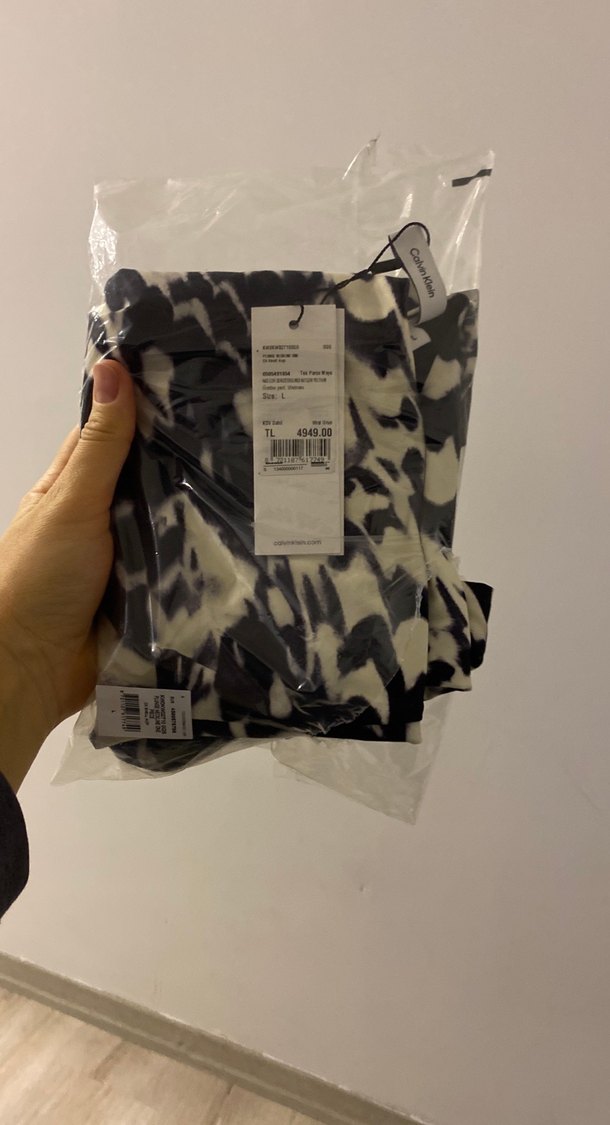 Calvin Klein Kadın Mayo - Görsel 4