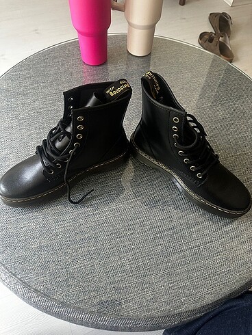 Dr. Martens Dr. Martens Bot