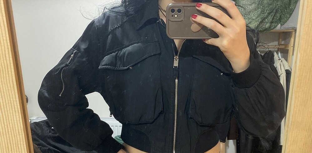 m Beden Siyah crop ceket