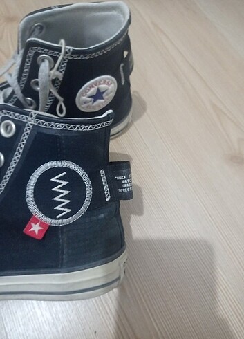 36,5 Beden siyah Renk Koleksiyon converse