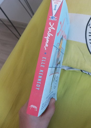 Beden Anlaşma - Elle Kennedy Roman
