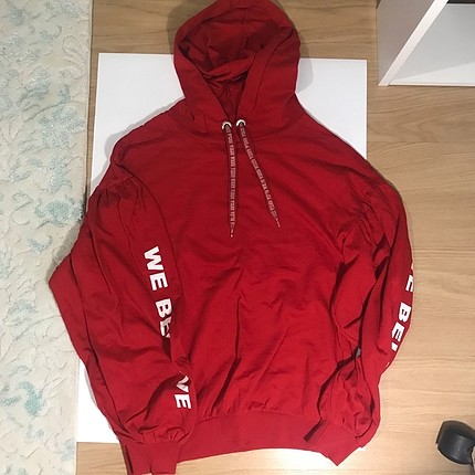 kapüşonlu sweat