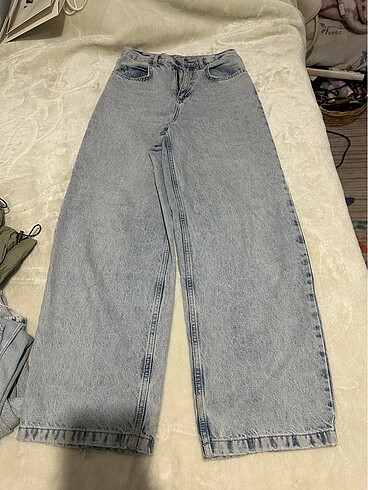 Buggy jeans