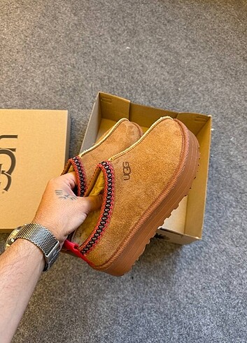 UGG Tazz Taba