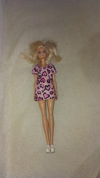Barbie Bebek 