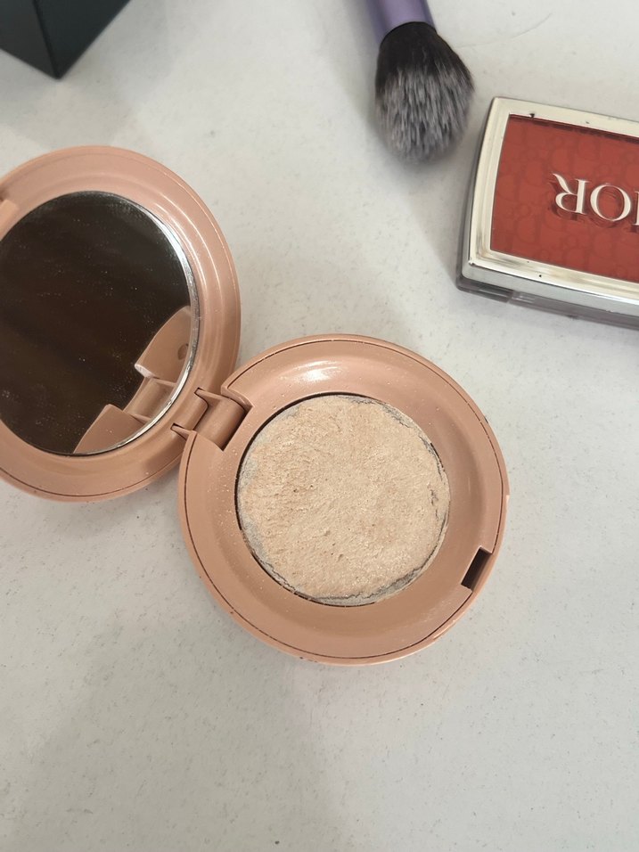 rare beauty enlighten highlighter aydınlatıcı - Görsel 2