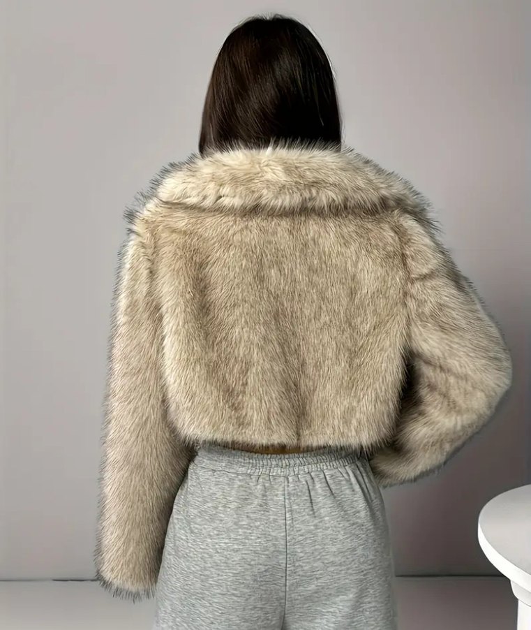 Gri Kısa Peluş Kadın Kürk - Görsel 2