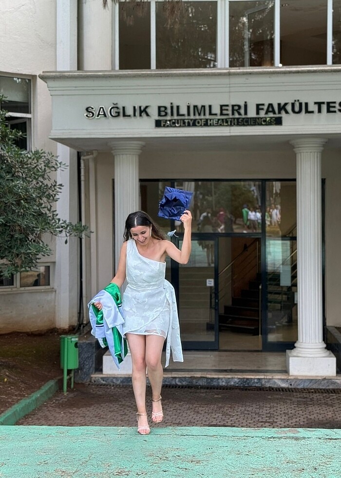 Beyaz elbise - Görsel 2