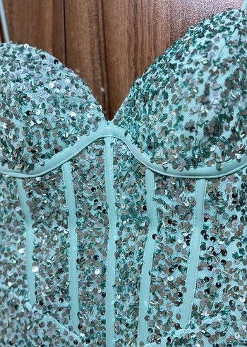 Turkuaz Desenli Straplez Uzun Abiye - Görsel 5