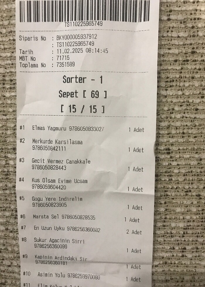 11 yaş üzeri için roman - Görsel 5