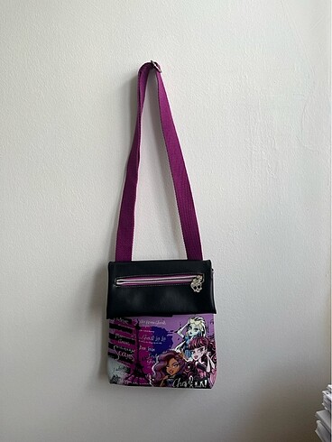 Monster high çanta