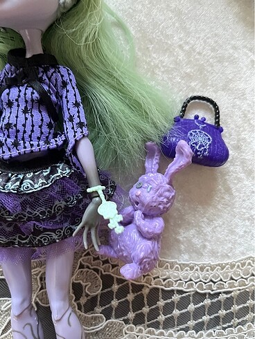 Beden Renk Monster High Doll Twyla 13 Wishes