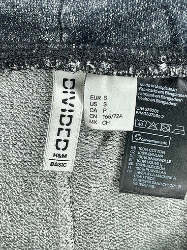 s Beden gri Renk H&M Mini Şort %70 İndirimli.