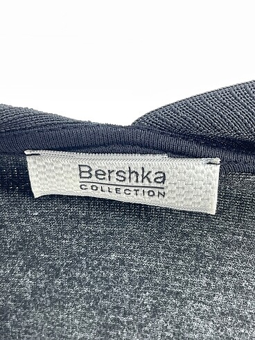 m Beden siyah Renk Bershka Kısa Salopet %70 İndirimli.