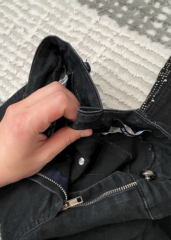 Diğer Siyah Nakışlı Fermuarlı Kadın Kot Pantolon