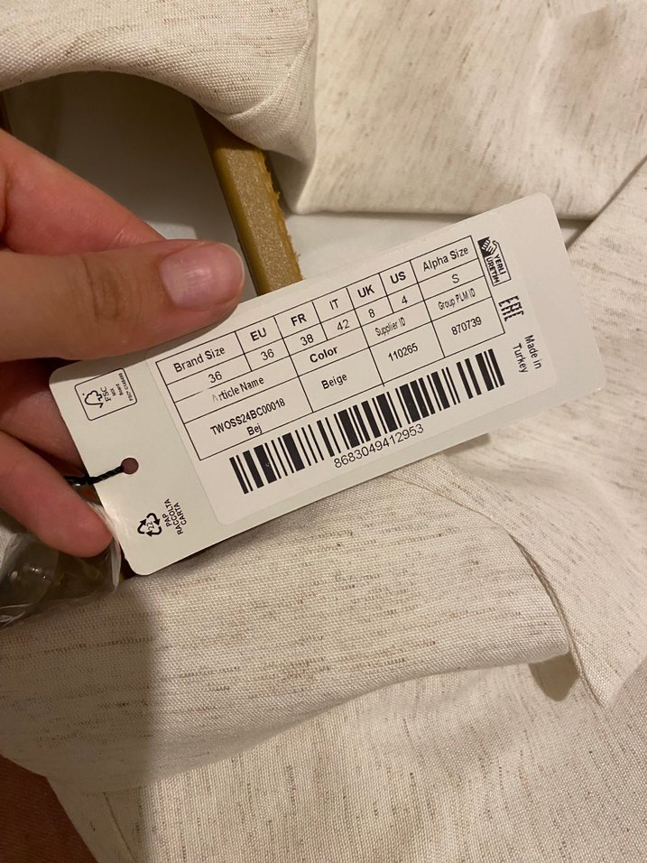 Düğmeli Beyaz Keten Kadın Blazer - Görsel 5