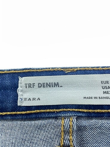 36 Beden mavi Renk Zara Mini Şort %70 İndirimli.