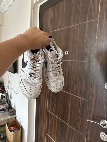 37 Beden Nike spor ayakkabı