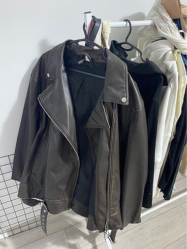 h&m oversize deri ceket